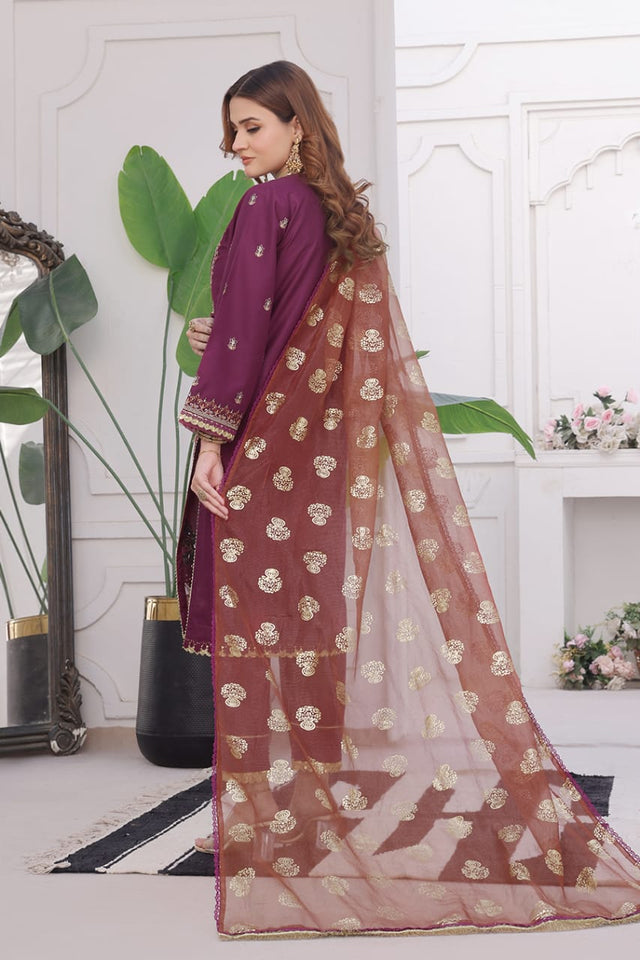 Embroidered Cambric 3 Pc suit-organza dupatta