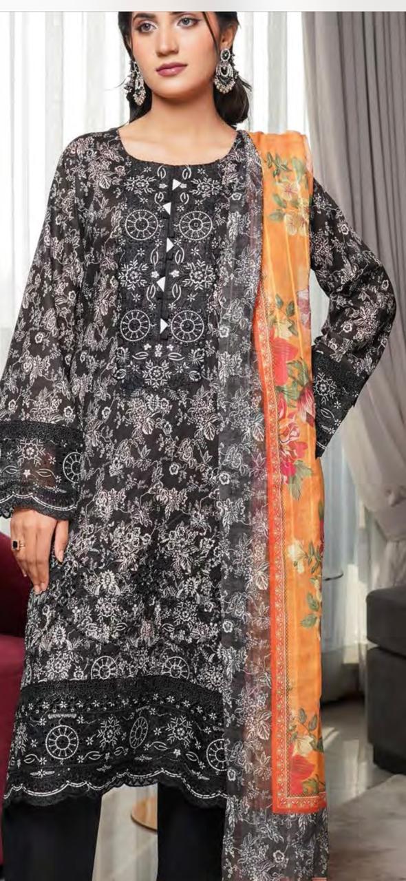 muneera desighner