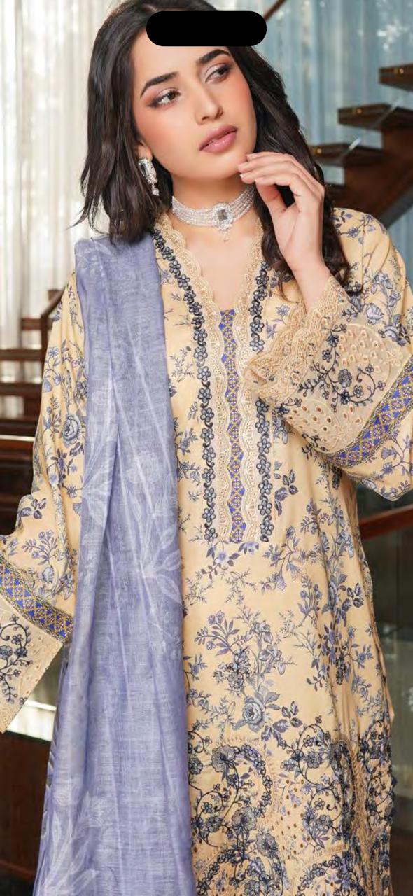 muneera desighner